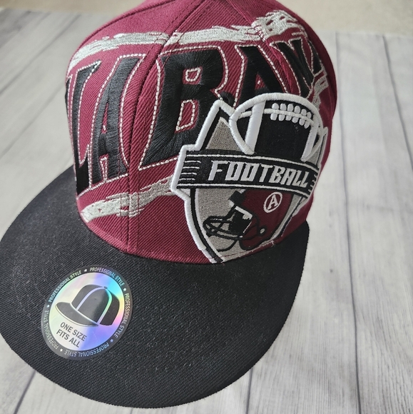 Alabama Football Snapback Cap in Burgandy and Black - Picture 1 of 7